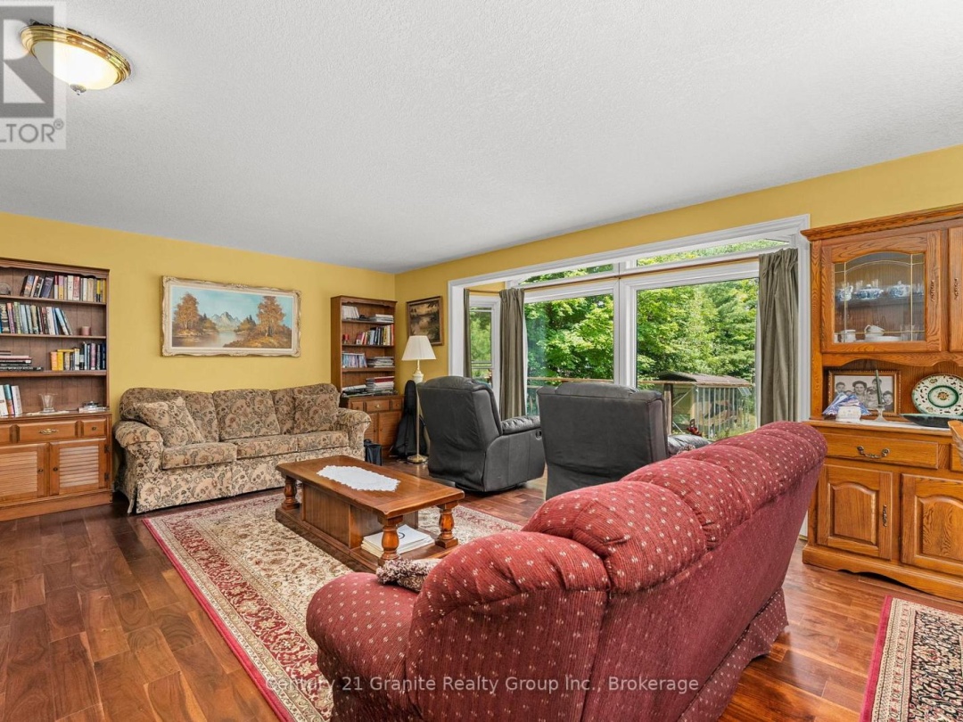 1753 NORTHSHORE ROAD, Maple Lake
