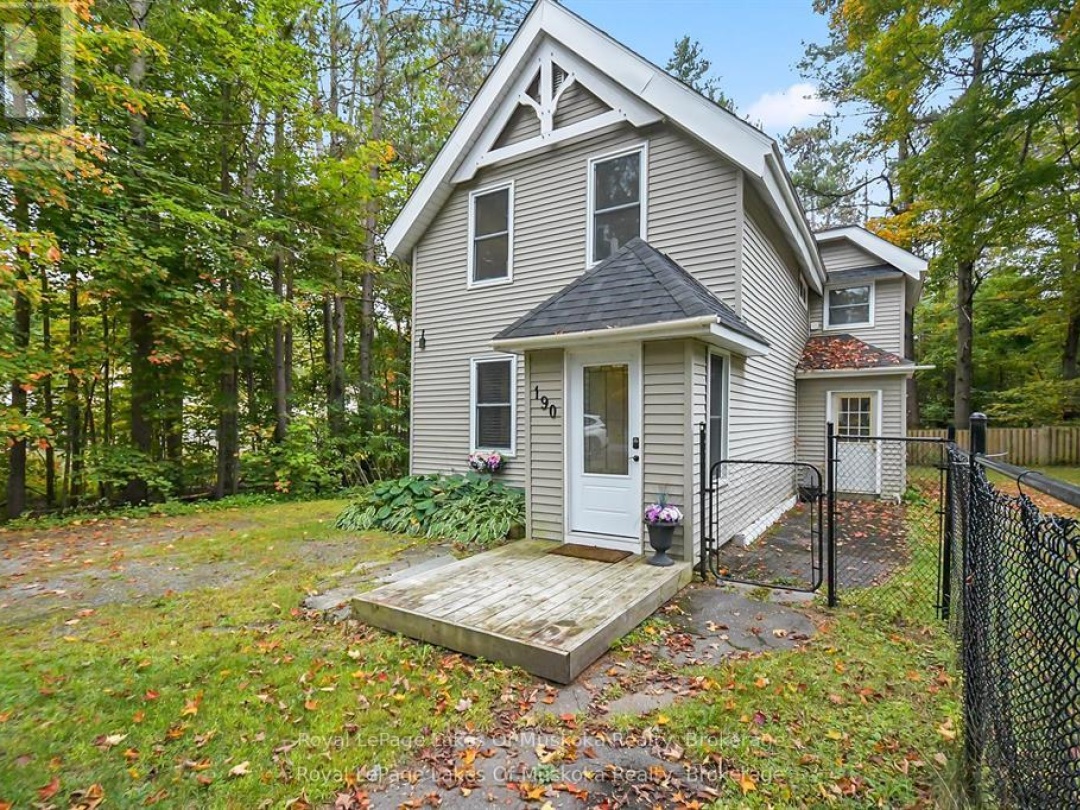 190 MAPLE STREET, Bracebridge (Macaulay)