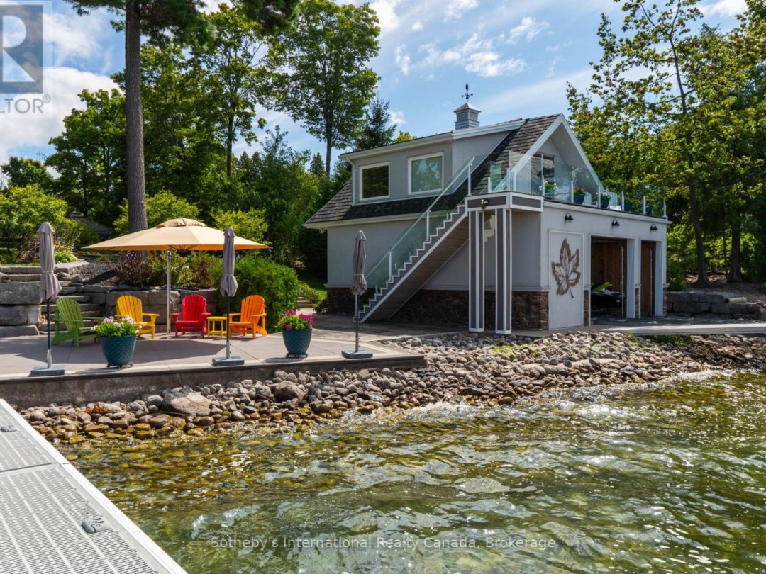 153 CREIGHTON STREET S, Lake Simcoe