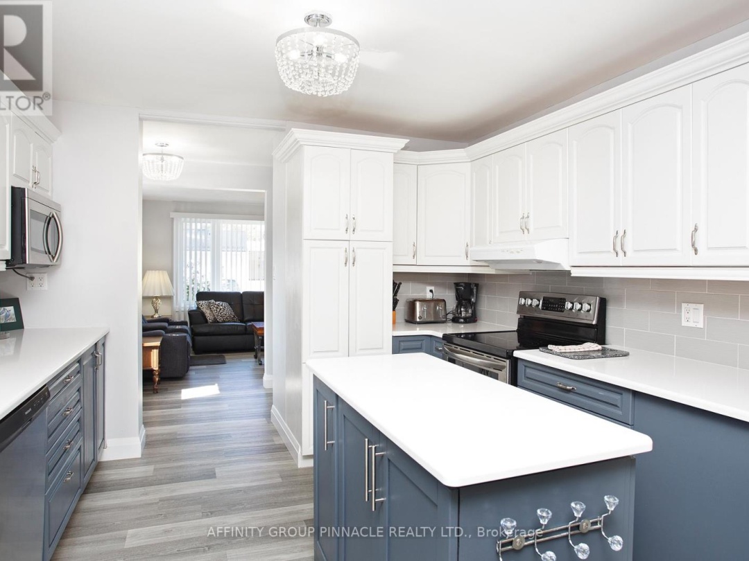 74 WILLIAM STREET, Kawartha Lakes (Bobcaygeon)