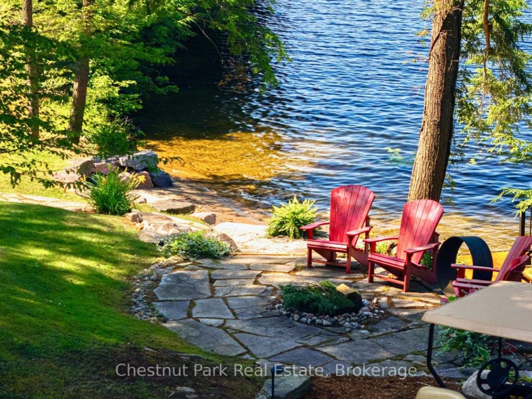 6 TAYLOR ISLAND 26LM, Lake Muskoka