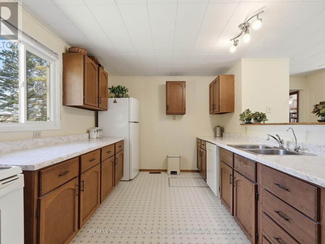 4112 DEEP BAY ROAD, Gull River