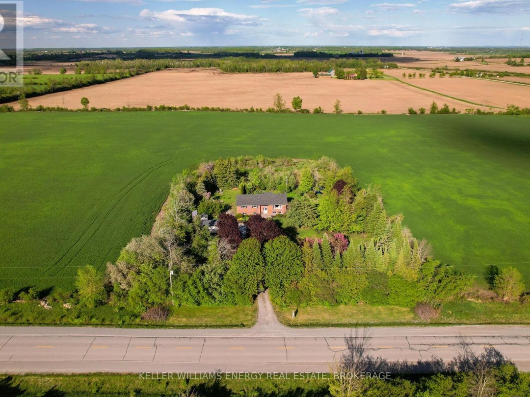 456 County Road 46, Kawartha Lakes (Mariposa)