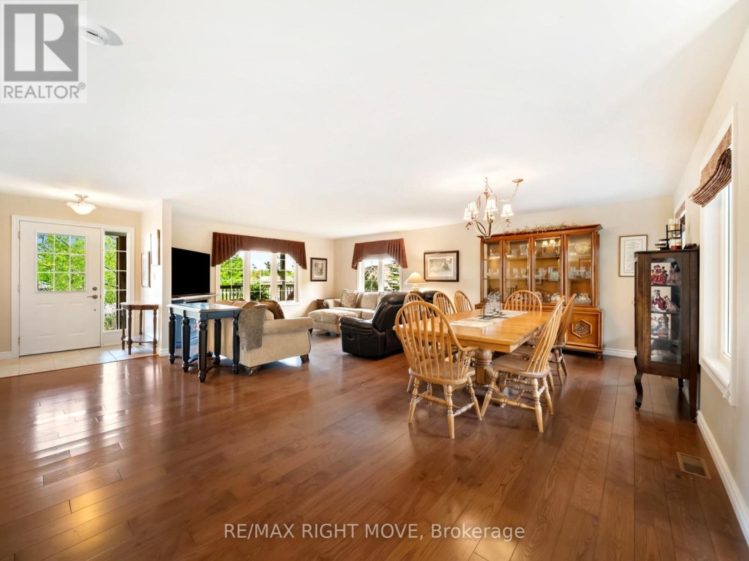 4672 ZACHARY CRESCENT, Ramara (Atherley)