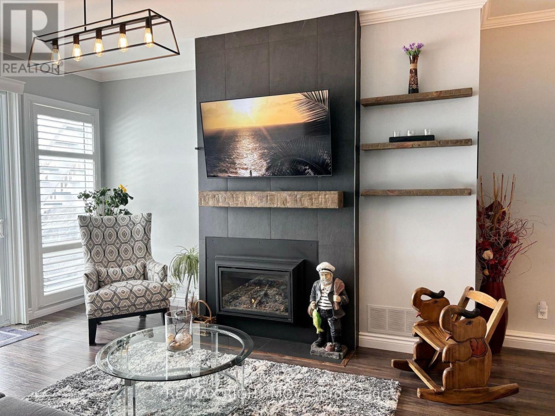 114 - 603 ATHERLEY ROAD, Lake Simcoe