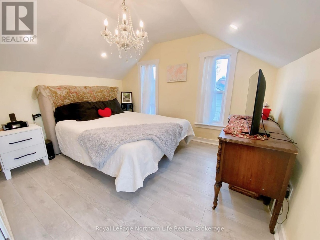 630 FIRST STREET S, Gravenhurst (Muskoka (S))