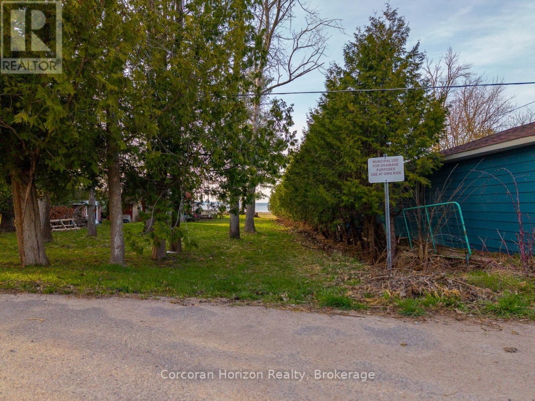555 O'LEARY LANE, Tay (Victoria Harbour)