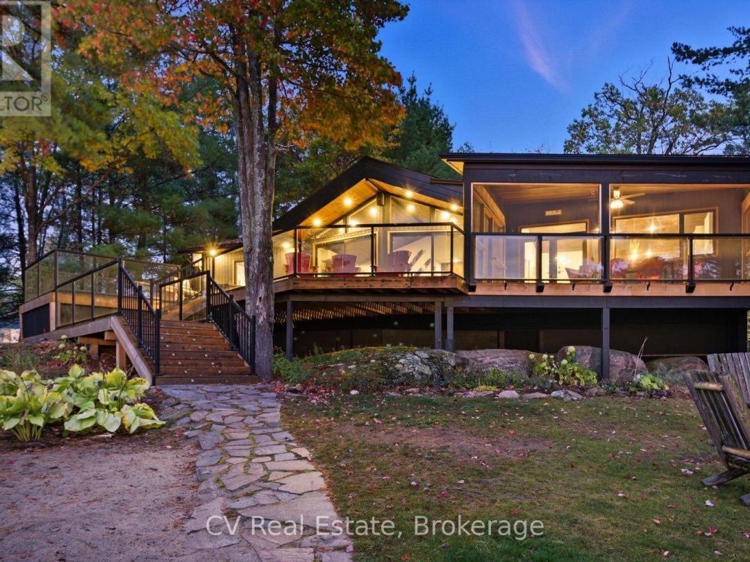 1069 WHITE EAGLE ROAD, Kahshe Lake