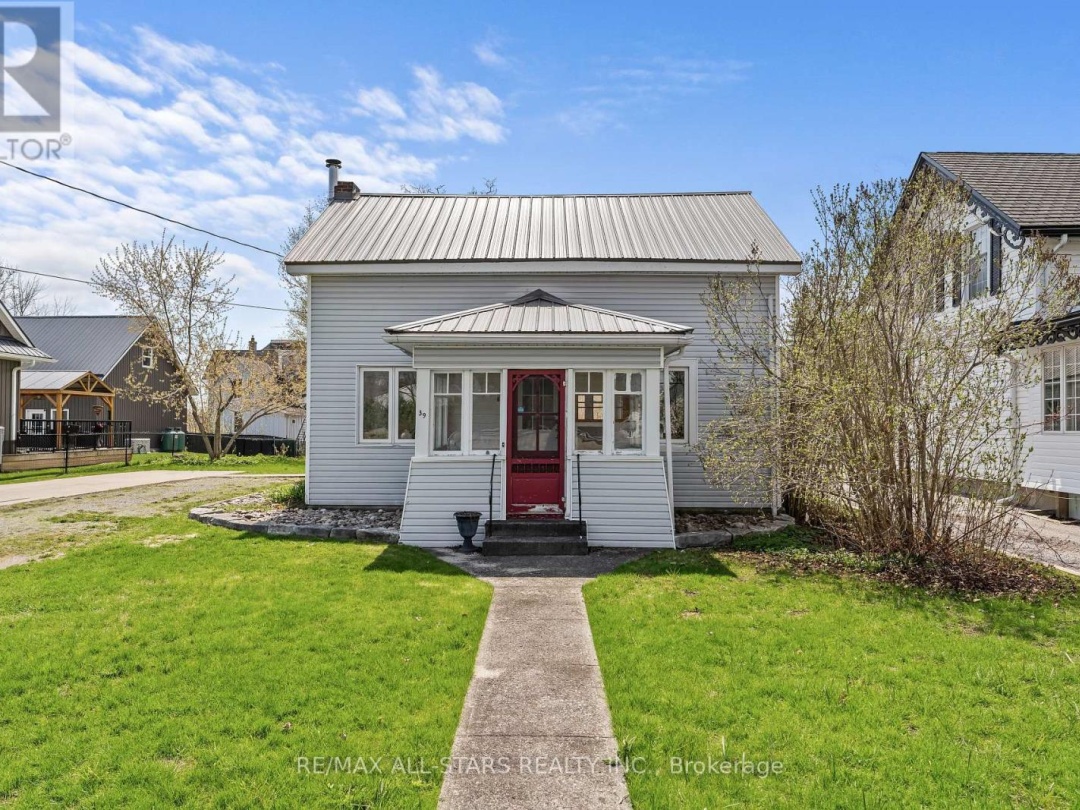39 FRANCIS STREET W, Kawartha Lakes (Fenelon Falls)