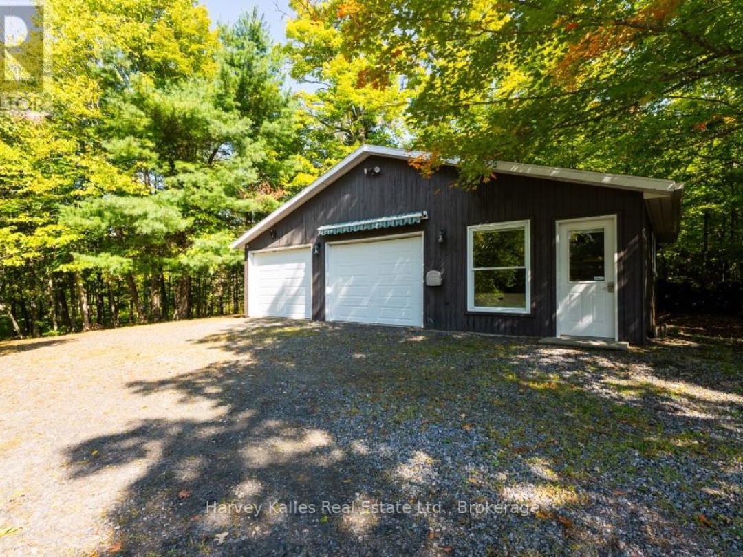 27 LIZZIE'S LANE, 