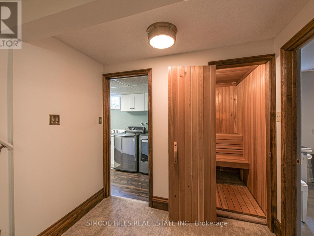 131 COURTLAND STREET, Ramara