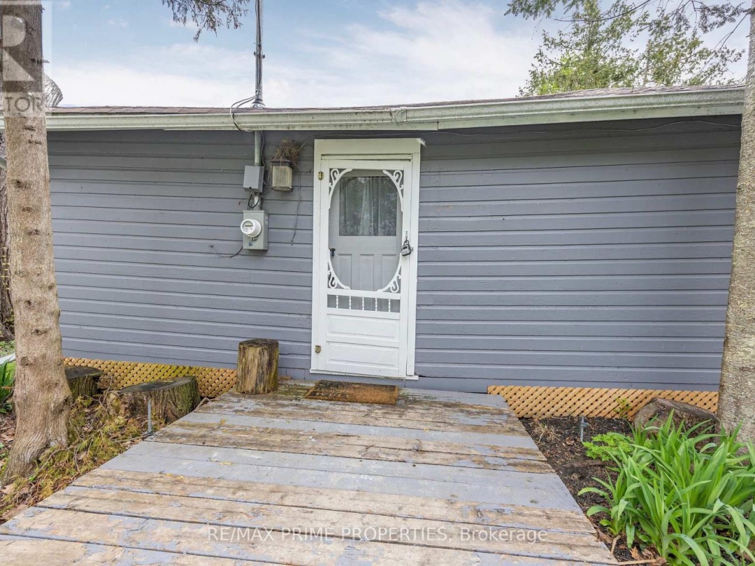 1947 WOODS BAY ROAD, Lake Couchiching