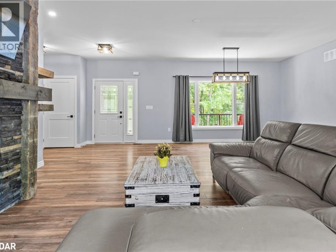 2326 FOXMEAD ROAD Road, 