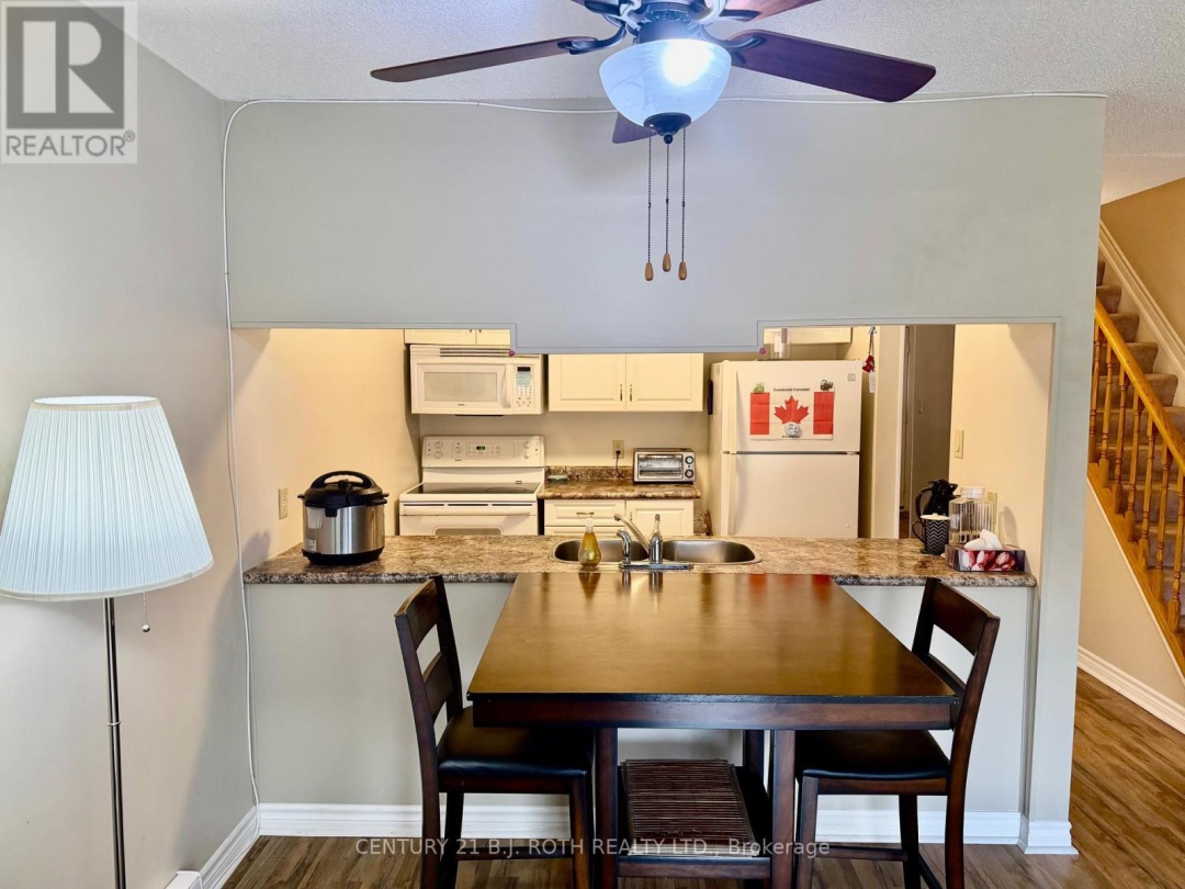 16 - 51 LAGUNA PARKWAY, Lake Simcoe