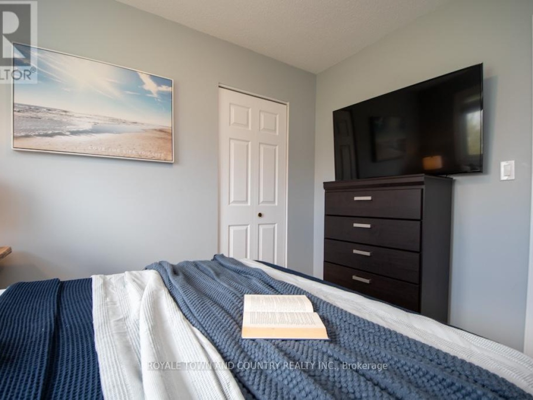 116 Cresswell Road, Kawartha Lakes (Manilla)