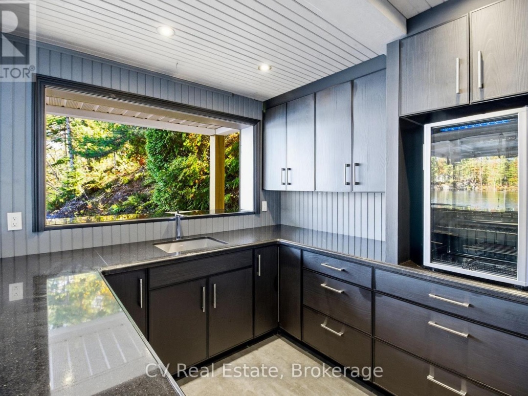 1060 S SUNSET BAY RD, Lake Muskoka