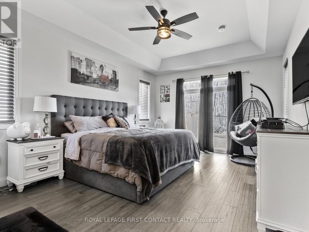 3075 ORION BOULEVARD, 