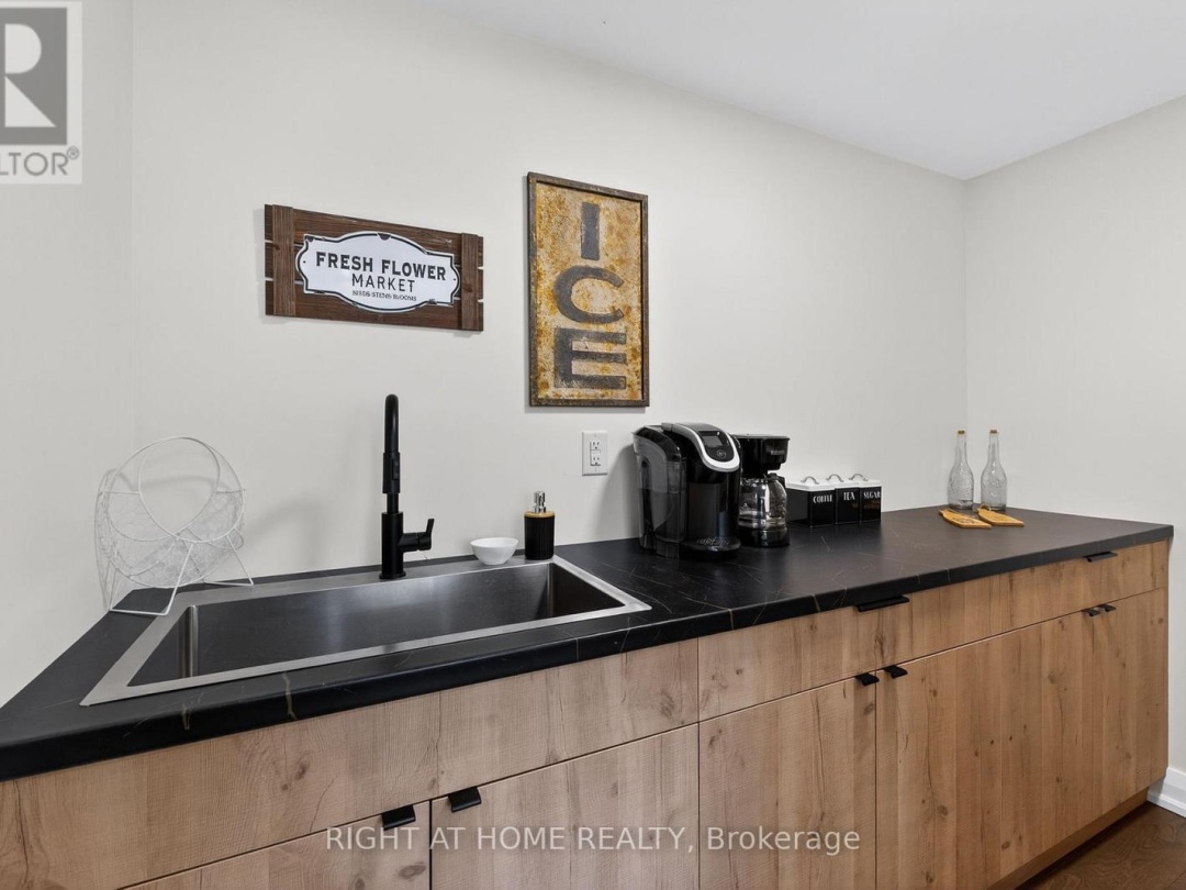 6067 CONCESSION ROAD B-C, 