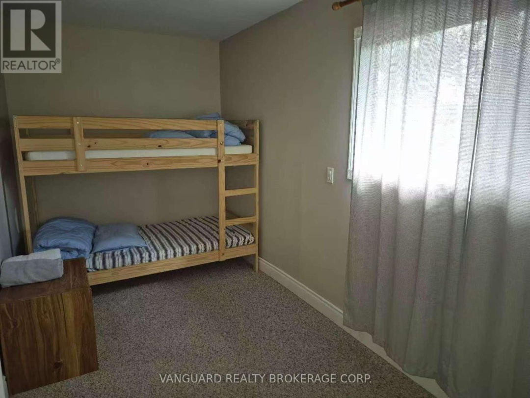 7696 SOUTH RIVER ROAD, 