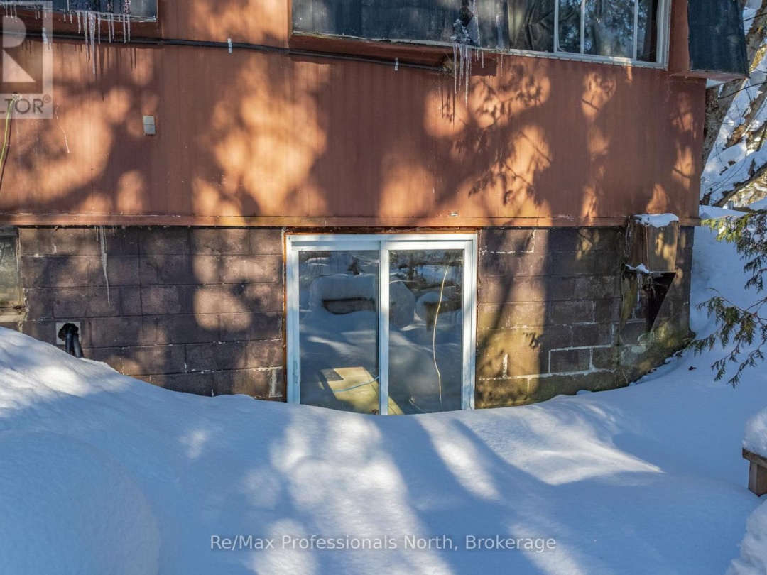 1465 FALKENBURG ROAD, Muskoka Lakes (Monck (Muskoka Lakes))