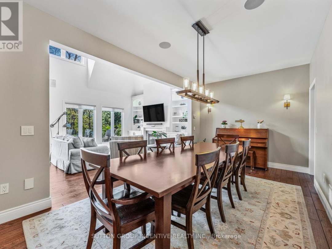 29 - 5 INVERMARA COURT, 