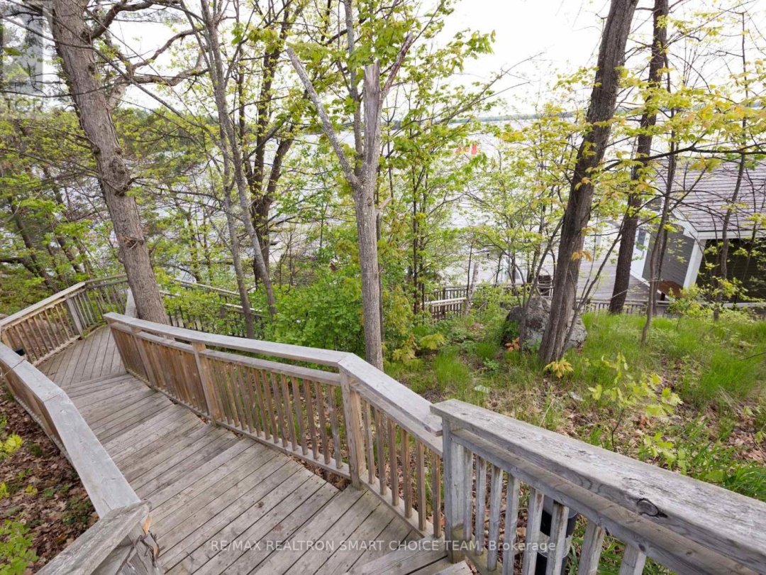 L204-C1 - 1869 MUSKOKA 118 ROAD W, Lake Muskoka
