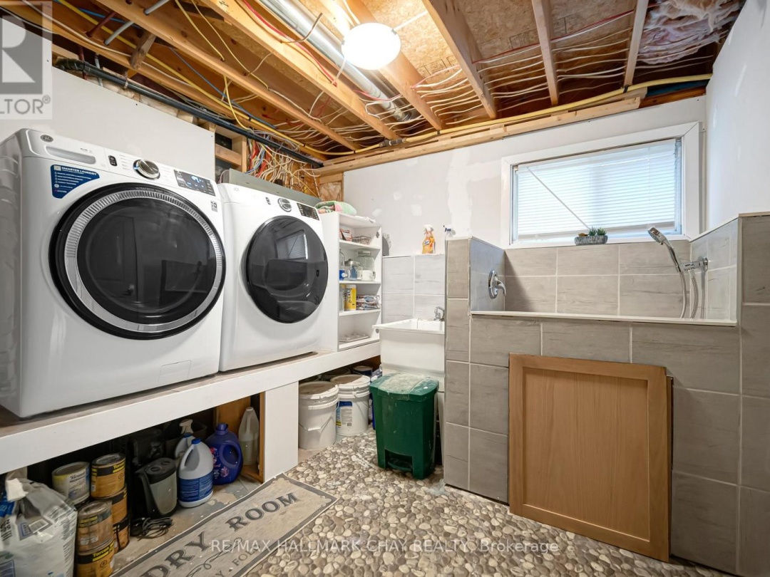 20 HOWARD AVENUE, Brock (Beaverton)