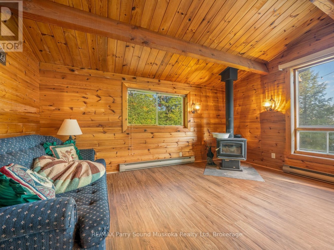 30 OLD SIDS ROAD, Little Whitefish Lake