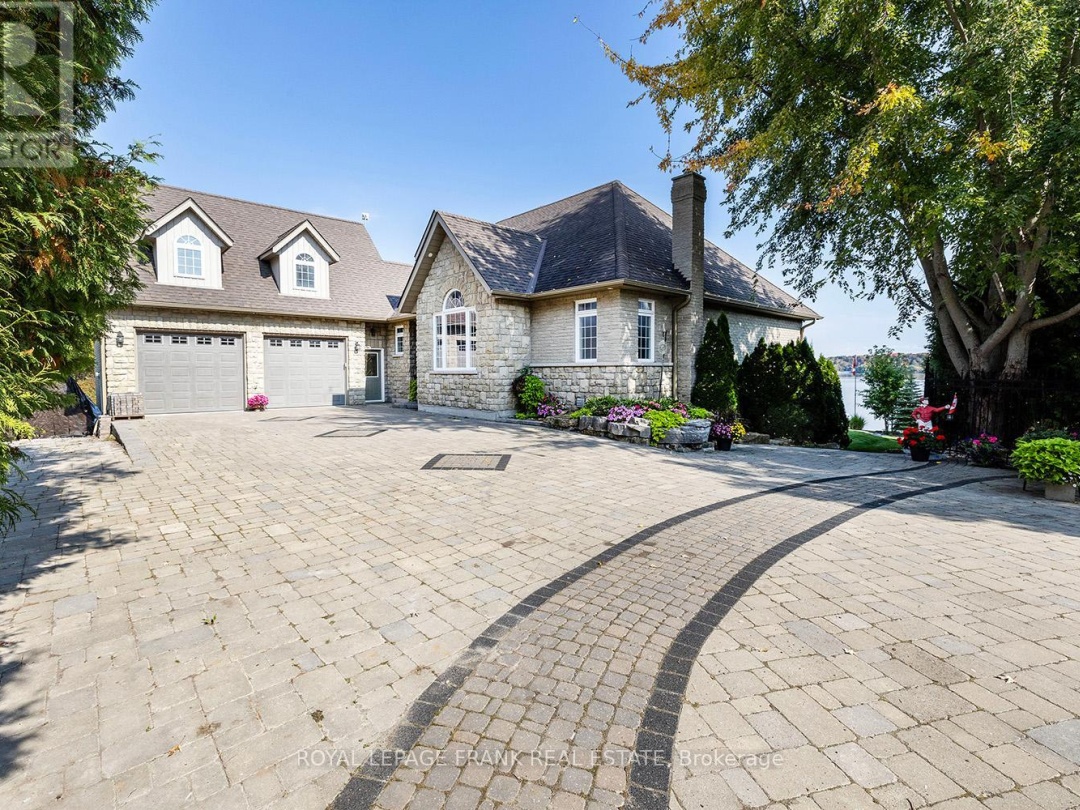 24 Gilson Point Place, Scugog Lake