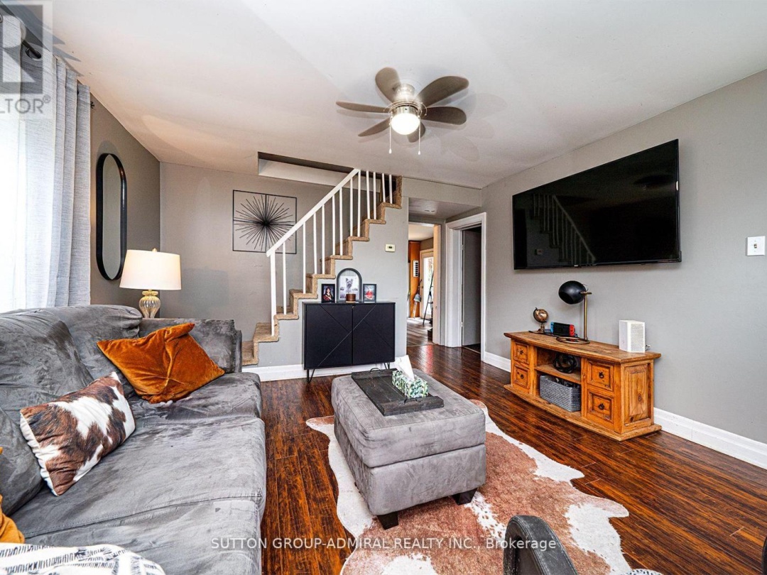 1662 PENLEY ROAD, Severn