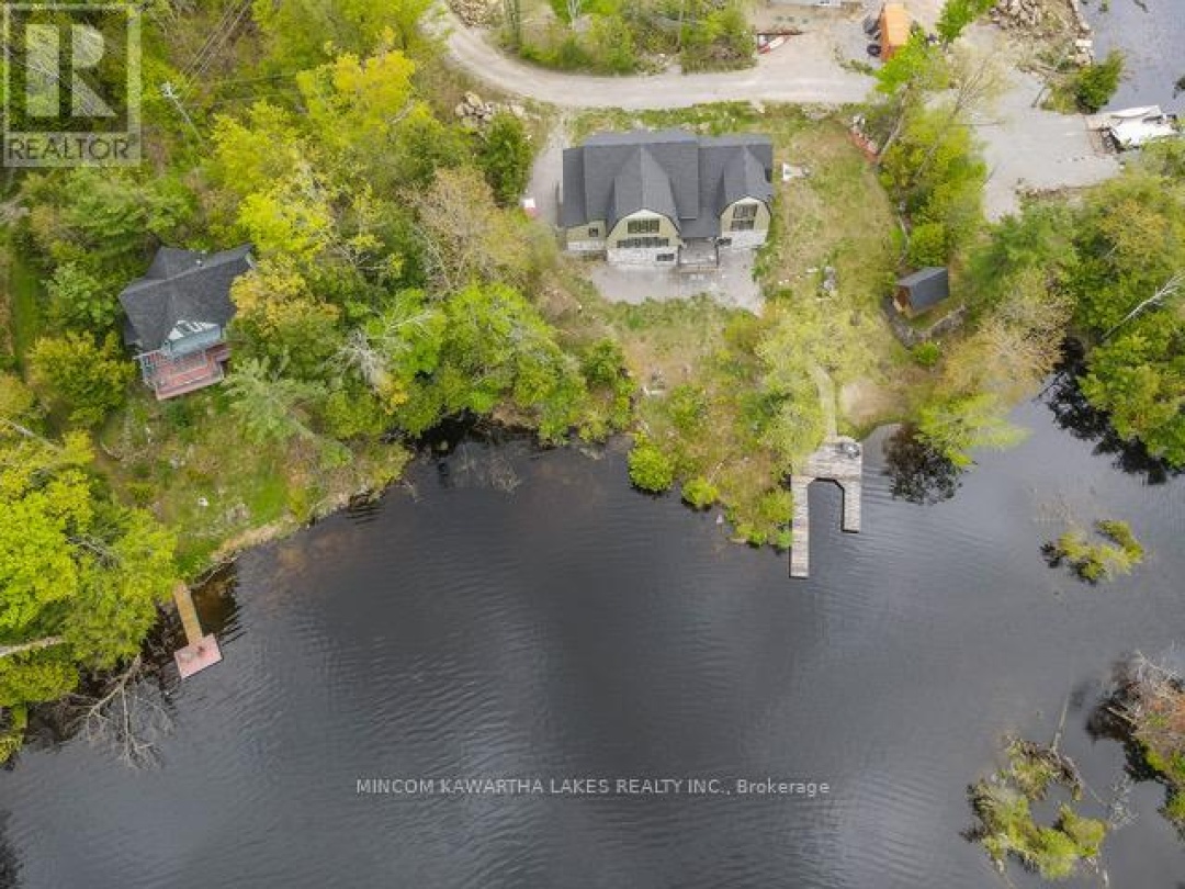 16 EVERGREEN WAY, Pigeon Lake