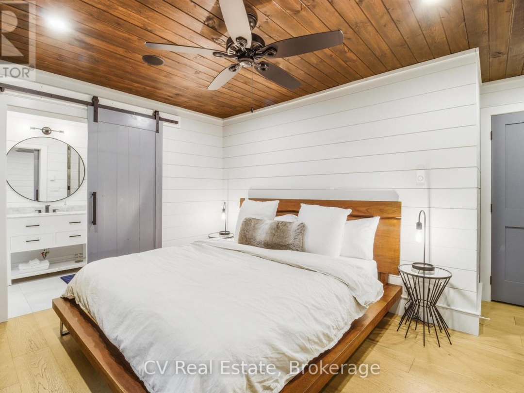 1069 WHITE EAGLE ROAD, Kahshe Lake