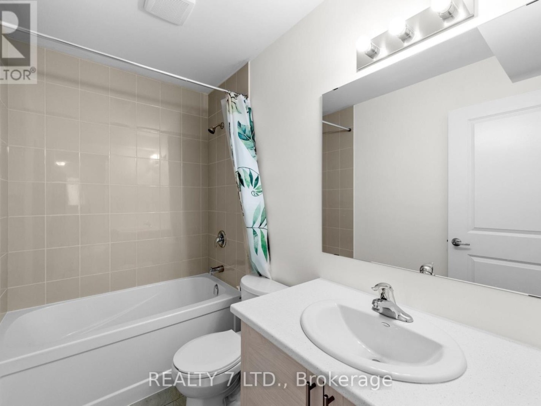 32 HILLCROFT WAY, Kawartha Lakes (Bobcaygeon)