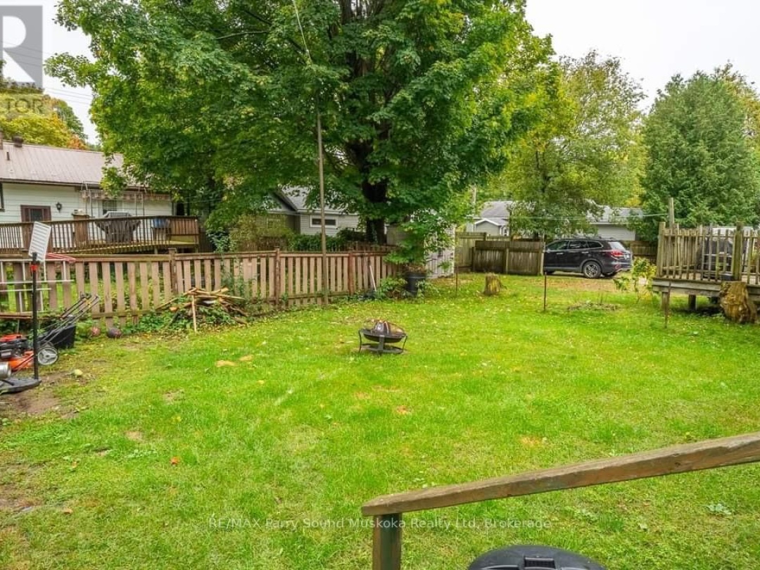 97 WILLIAM STREET, Parry Sound