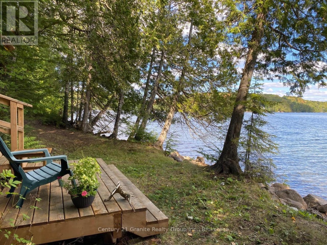 1119 WAMPUM ROAD, Miskwabi Lake