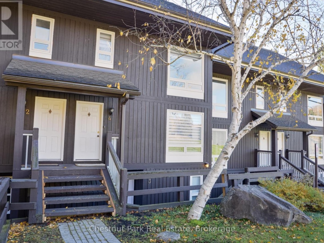4 TURNER DRIVE, 