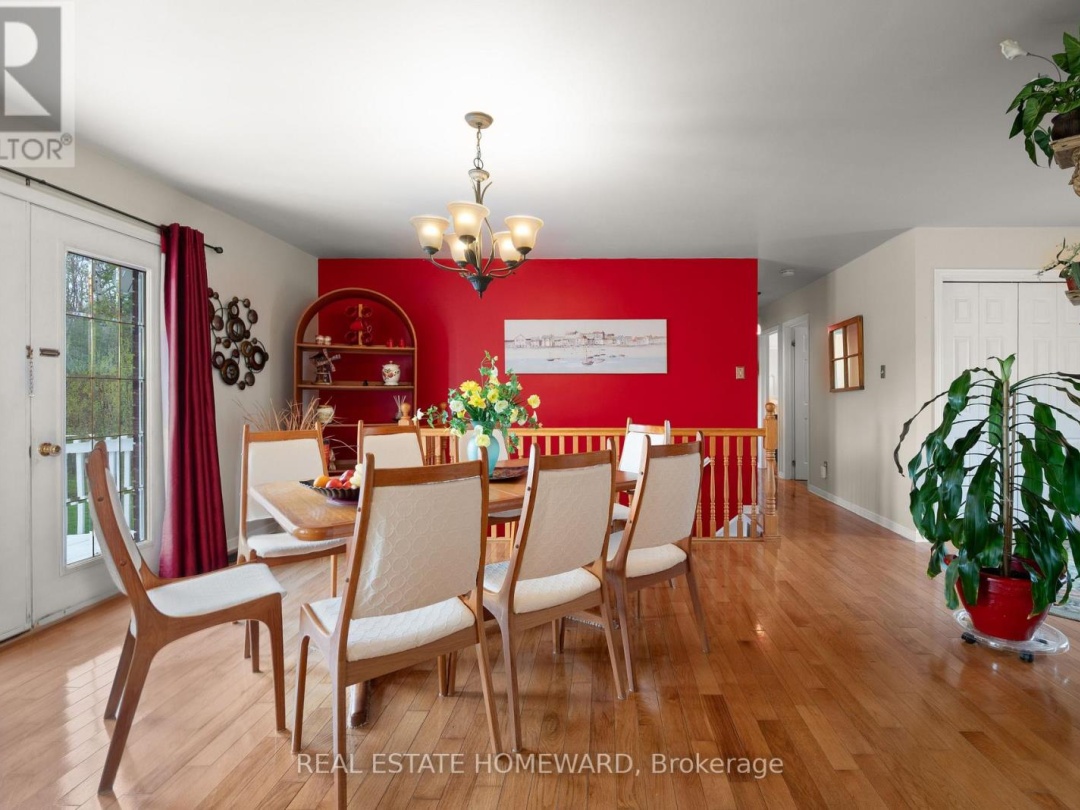 56 DRIFTWOOD SHORES ROAD, Canal Lake