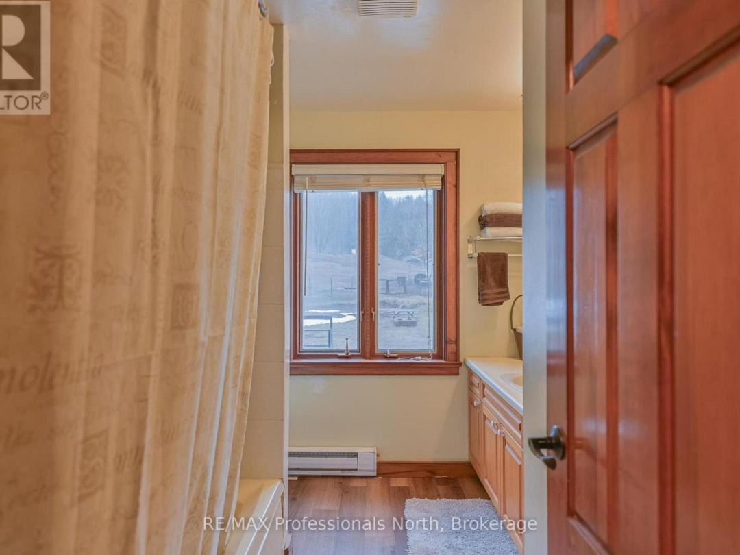 2481 NORTH SHORE ROAD, Algonquin Highlands (Stanhope)