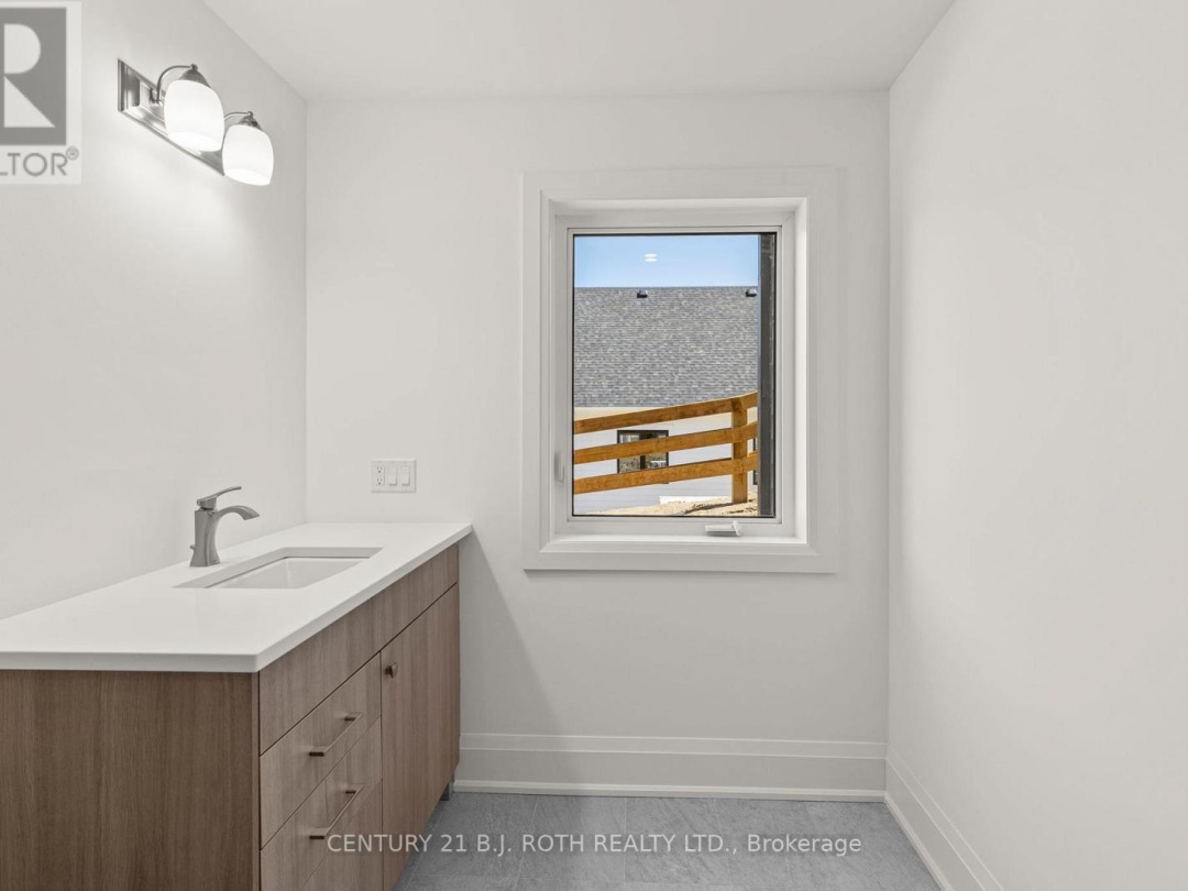 2 FRIESIAN COURT, Oro-Medonte