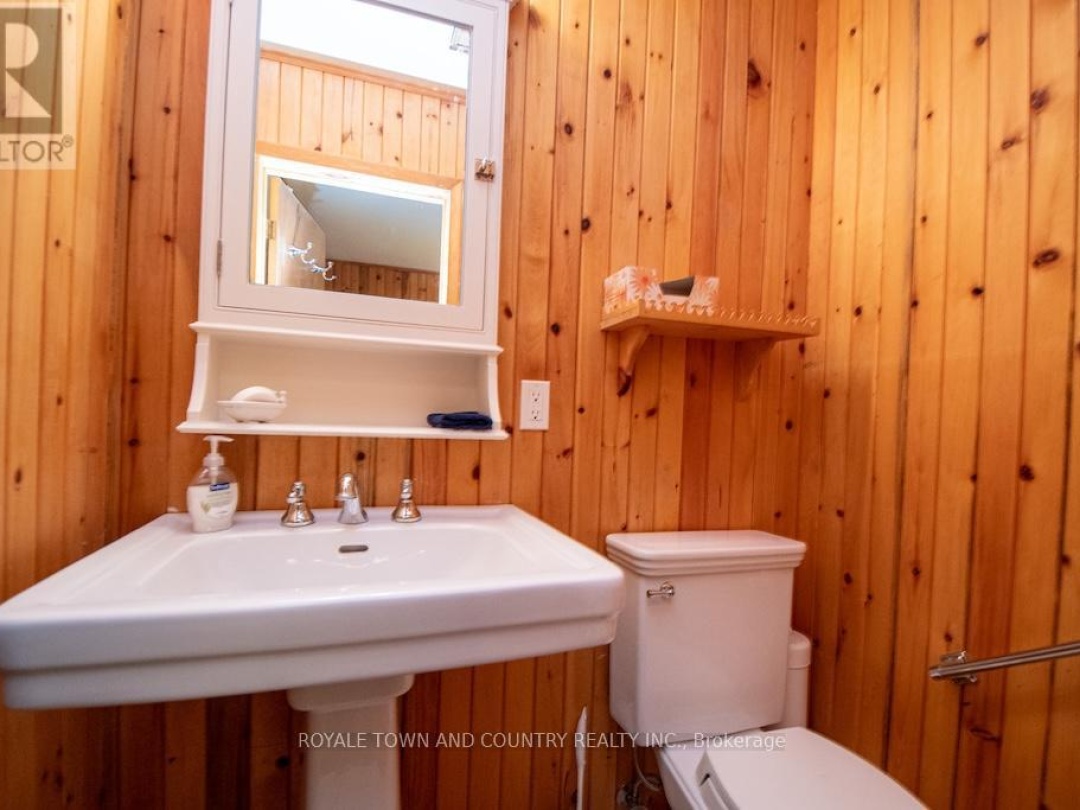 24 GOODMAN ROAD, Balsam Lake