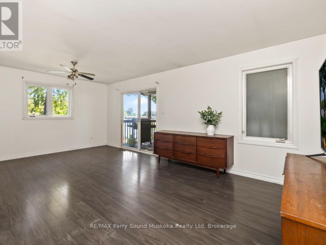 149 WILLIAM STREET, Seguin River