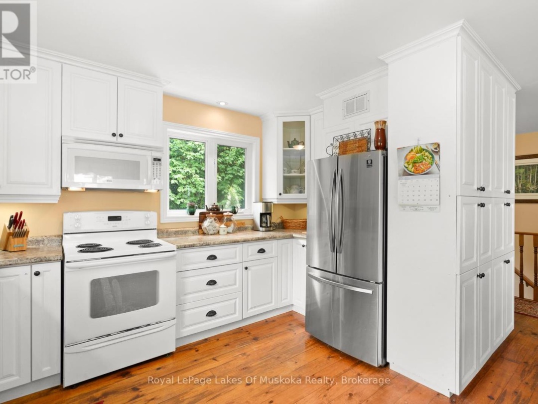 1484 SHANGRILA ROAD, 