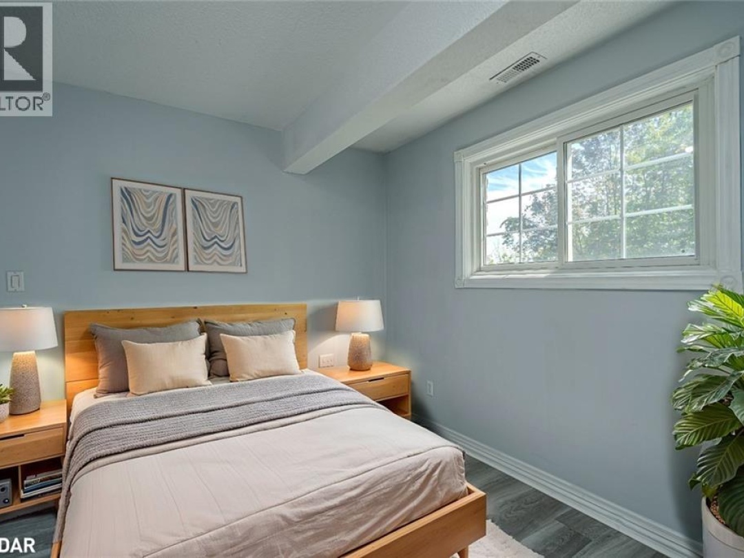 106 MUSKY BAY Road, 