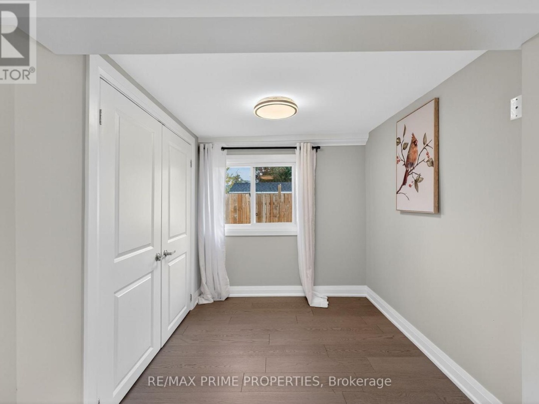 1079 SYLVAN GLEN DRIVE, 