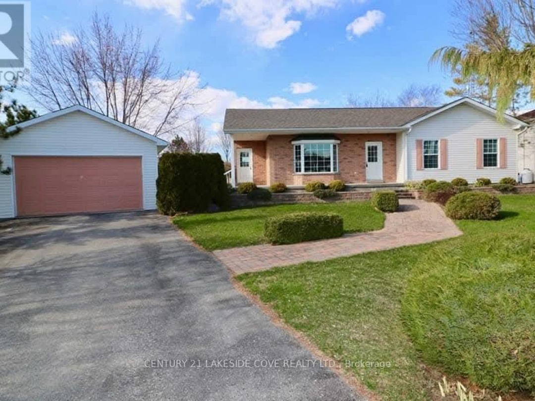 2811 STEPHEN DRIVE, Lake Simcoe