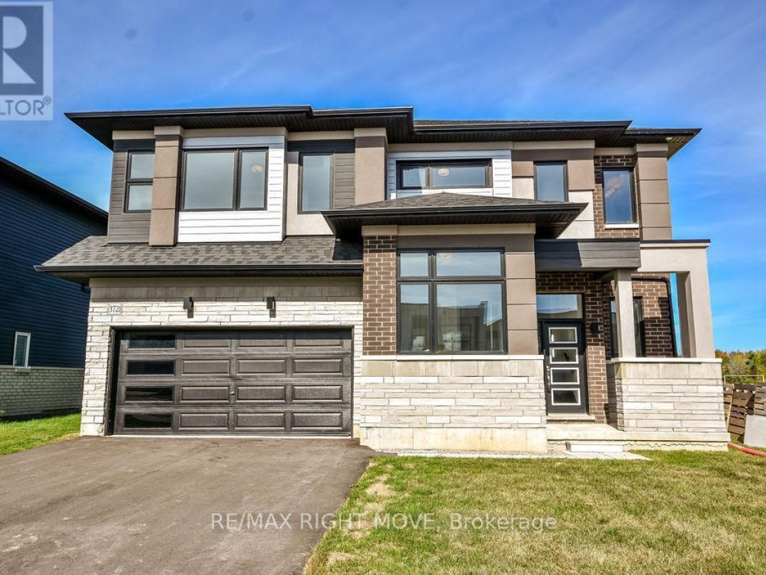 3721 QUAYSIDE DRIVE, Severn (West Shore)