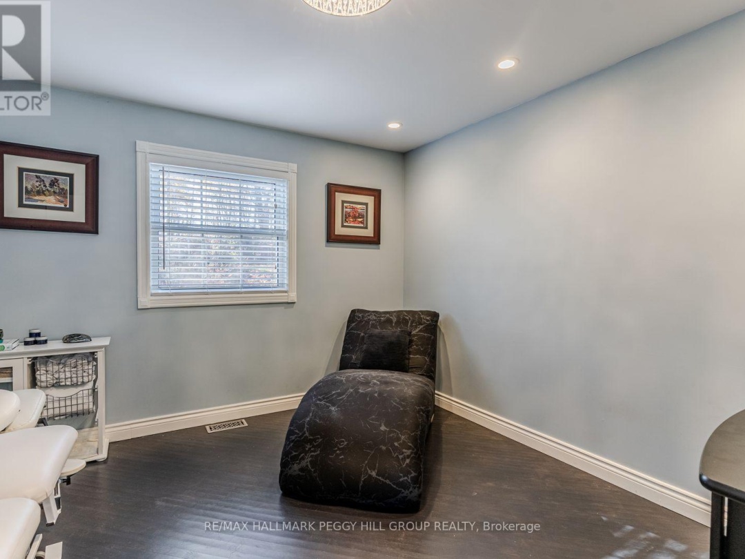 280 PRIVATE STREET, Gravenhurst (Muskoka (S))