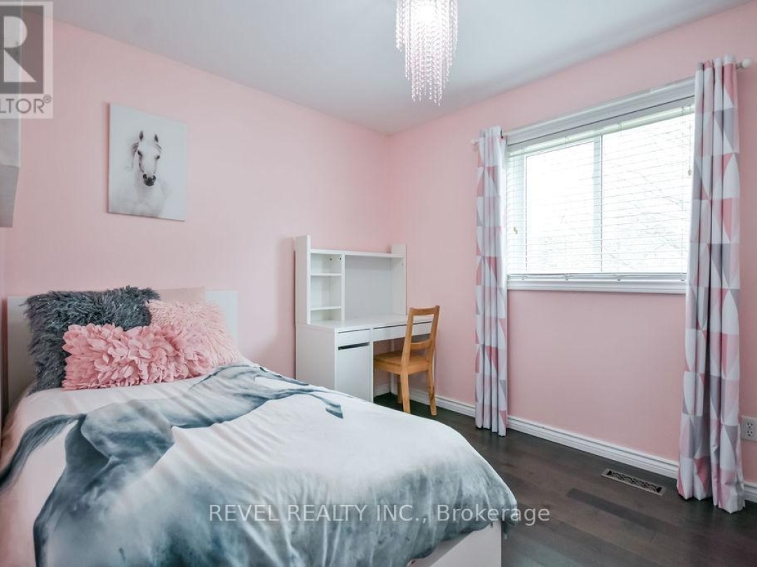 16 SUMAC CRESCENT, Oro-Medonte (Sugarbush)