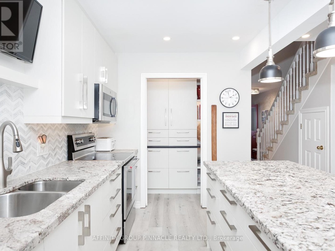 35 - 194 CEDAR BEACH ROAD, Lake Simcoe