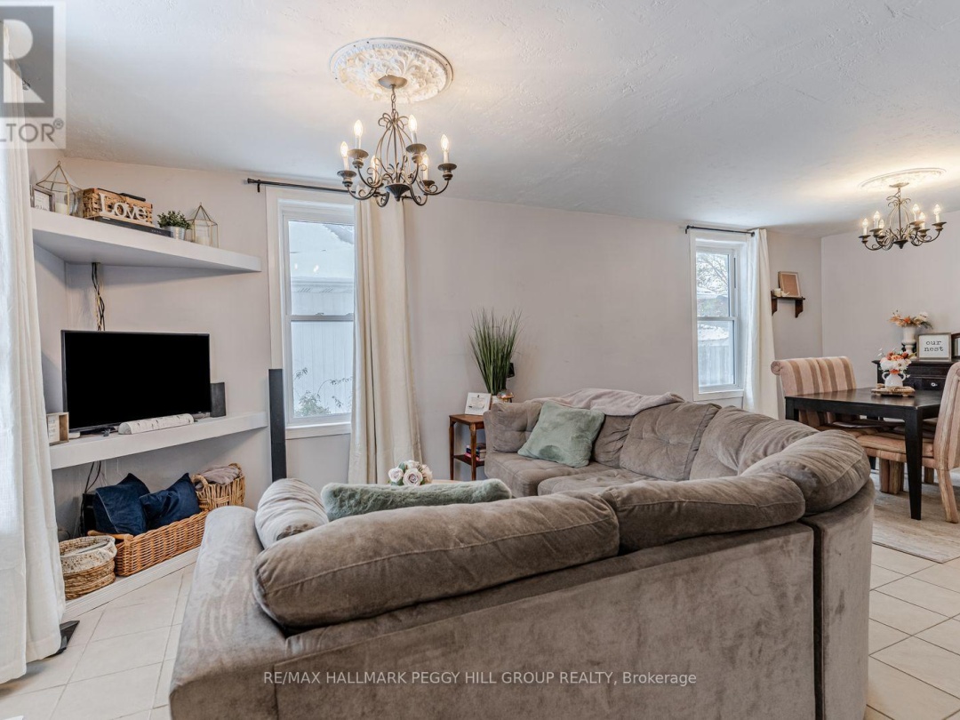 408 REGENT STREET, Orillia